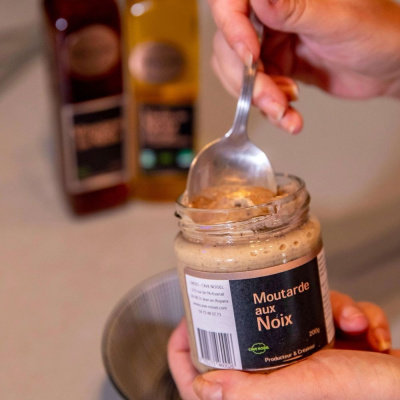 Moutarde aux noix vinaigrette